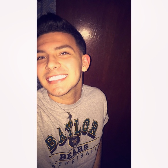 Meet your Posher, Jonathan - Picture 1 of 1