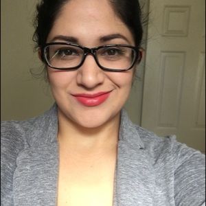 Meet your Posher, Natalie