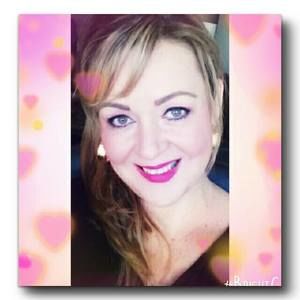 Meet your Posher, Adriana