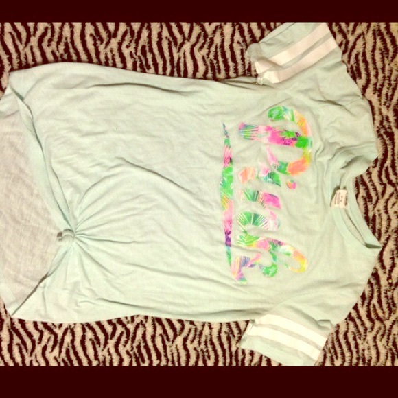 Vs PINK T-Shirt