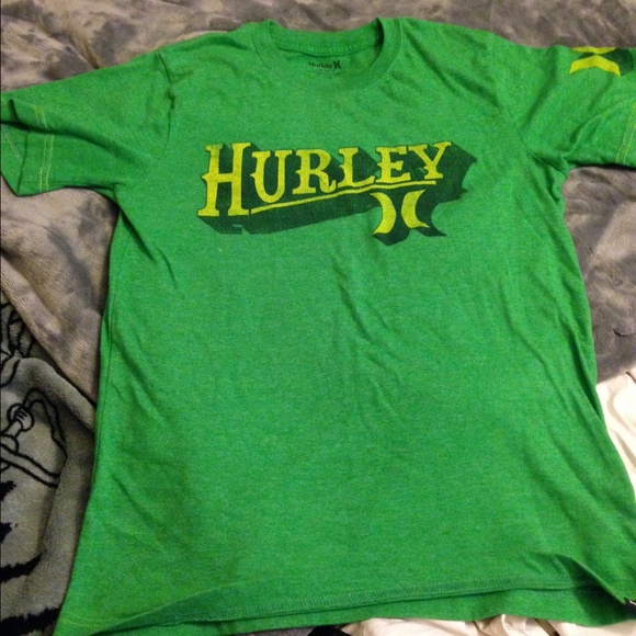 SZ.L (14-18) Green/Yellow Hurley shirt