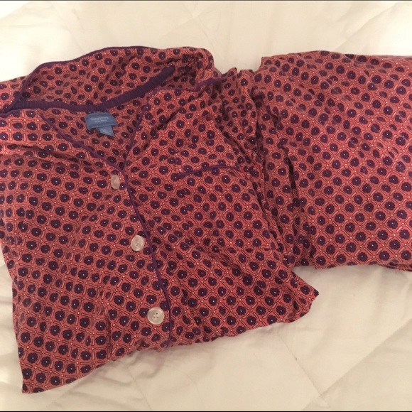 Simply Vera by Vera Wang Pajama Set