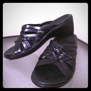 Brand new, Clarks black sandals
