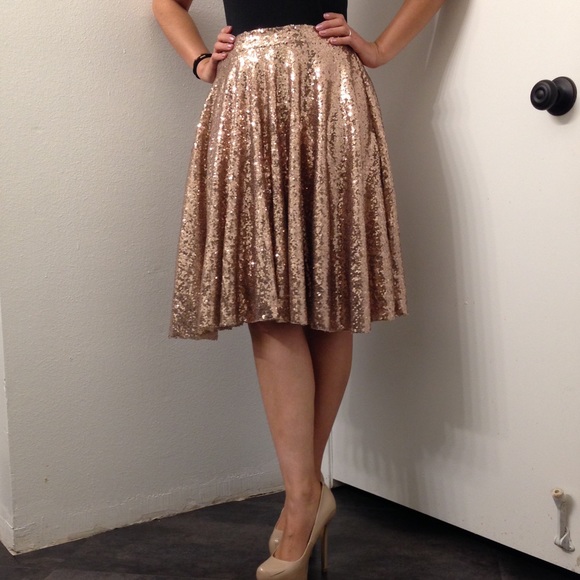 Rose Gold Sequin Skirt - Picture 3 of 6