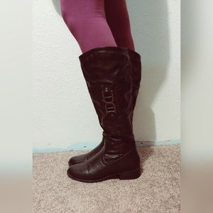 Nicole Boots