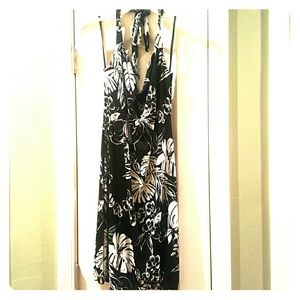 B/W Floral Halter Dress