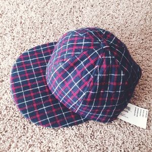Brand New American Apparel Snapback in Plaid
