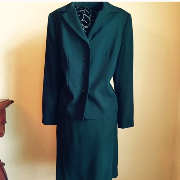Ann Taylor skirt suit