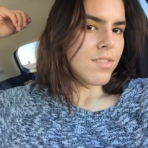 Meet your Posher, Alana