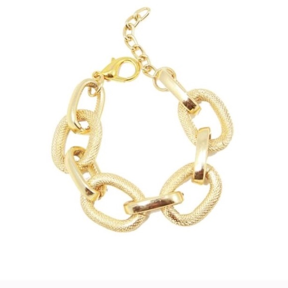 T&J Designs T&J Gold and Textured Chain Link Bracelet from Elle's