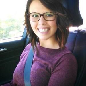 Meet your Posher, Lacee