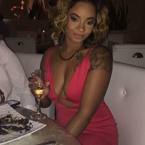 Meet your Posher, Shayeonne