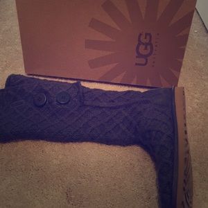 Ugg lattice three button boots