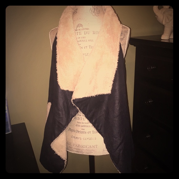 Womens Sherpa Vest