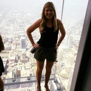 Meet your Posher, Emily