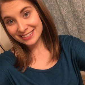 Meet your Posher, Brooke