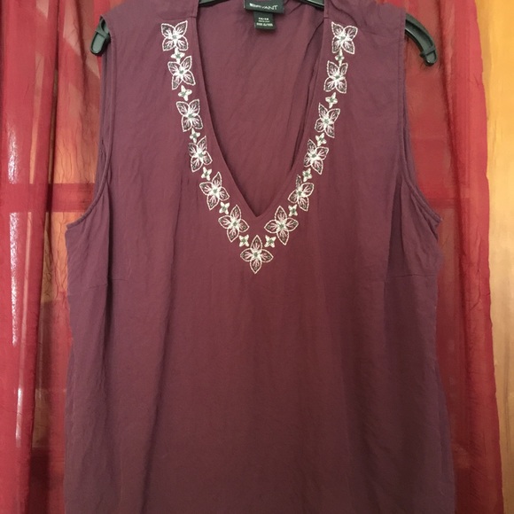 💥REDUCED💥 Silk Top-Sleeveless