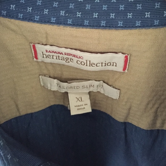 Men's Button down - Picture 2 of 4