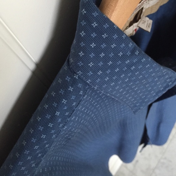 Men's Button down - Picture 4 of 4