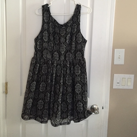 Black and white dress