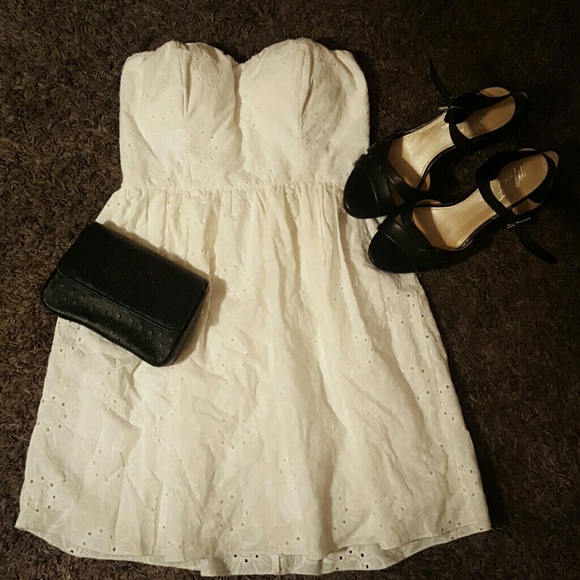 Speechless strapless sweetheart dress JRS - Picture 4 of 4