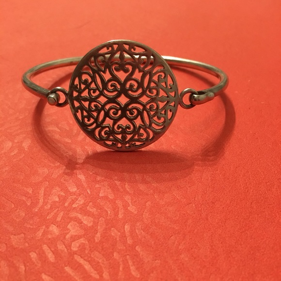 Charlestown gate bangle bracelet