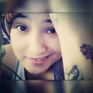 Meet your Posher, Sheila