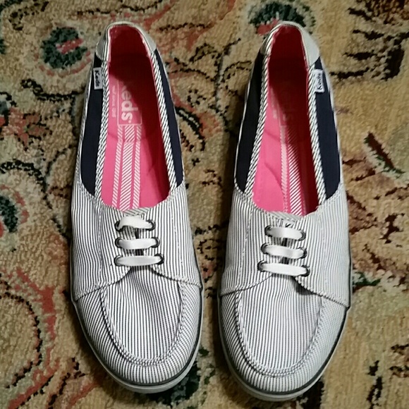 Cute Keds Blue, White and Red Slip-On Shoes!