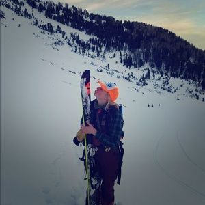 Meet your Posher, Laura