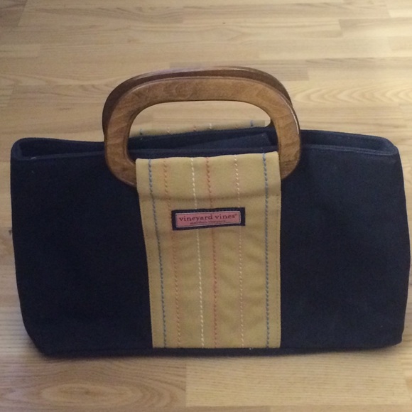Vineyard Vines Handbags - Vineyard Vines canvas tote