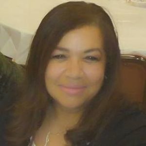 Meet your Posher, Edith