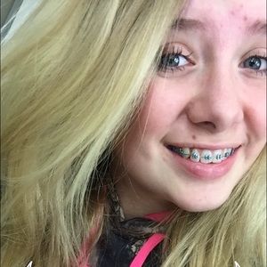 Meet your Posher, Kaitlyn