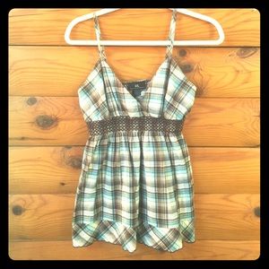 **ONE HOUR SALE**Brown plaid top