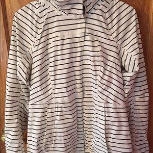 Like new striped lulu lemon jacket with hood