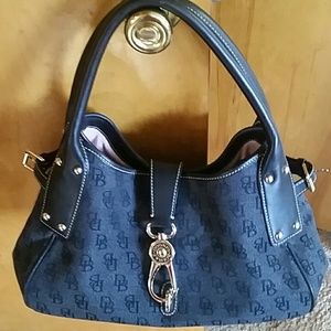 Dooney & Burke sactchel