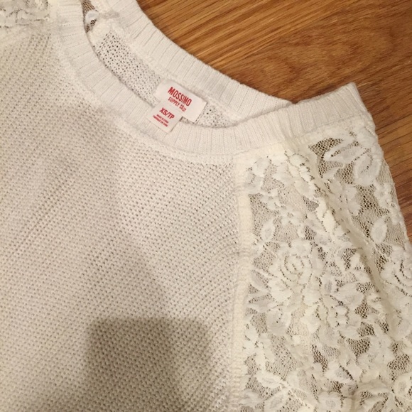 Cream sweater with lace sleeves