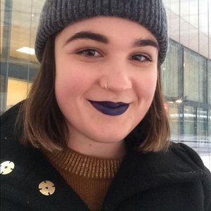 Meet your Posher, Flynn