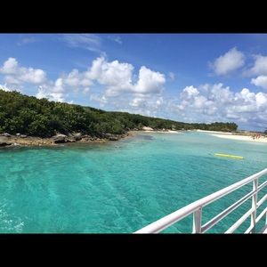 Meet your Posher, Gina