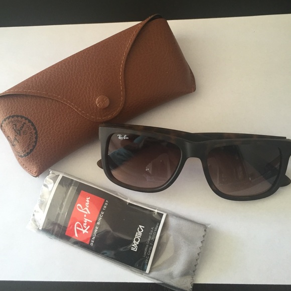 Ray-Ban Justin sunglasses