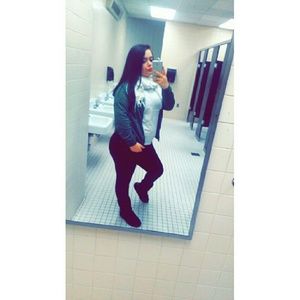 Meet your Posher, Natalie