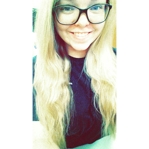 Meet your Posher, Savanna