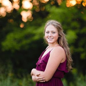 Meet your Posher, Alyson