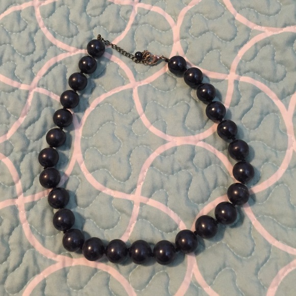 Dark Grey chunky pearl necklace
