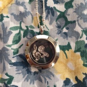 Origami Owl Necklace