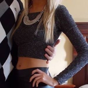 Arden B black long sleeve crop top