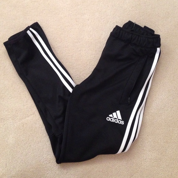Adidas Pants - ADIDAS soccer pants YOUTH LARGE