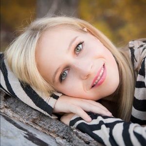 Meet your Posher, Audrey