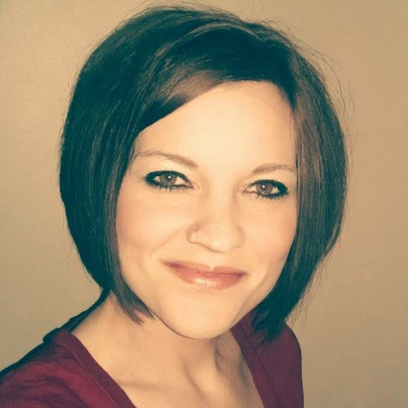 Meet your Posher, Monica