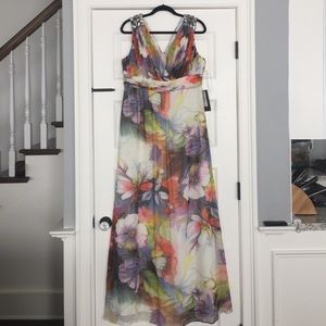 New JS Boutique Dress w/ jeweled detail Size 12