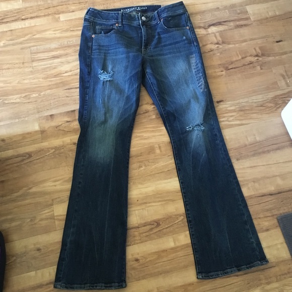 American Eagle Destressed Kick Boot